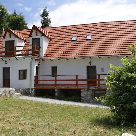 Nerahouse Villa Ilidia ภายนอก รูปภาพ