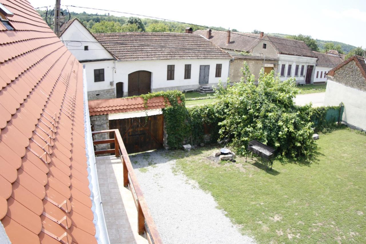 Nerahouse Villa Ilidia ภายนอก รูปภาพ
